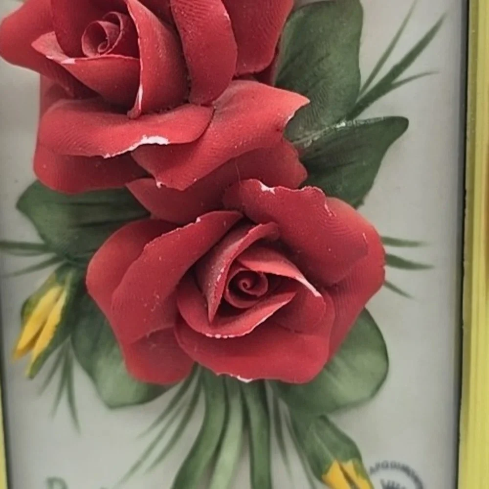 Vintage Framed Rosetta Capodimonte‎ Red Rose - Made in Italy 5 x 7 Frame